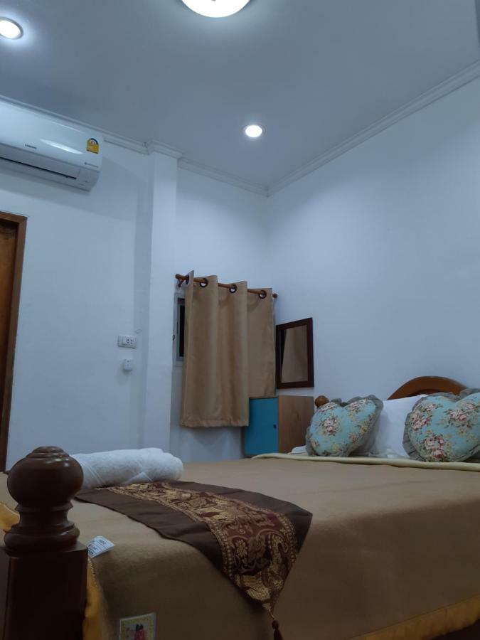 Appartement A & P House à Bangkok Extérieur photo