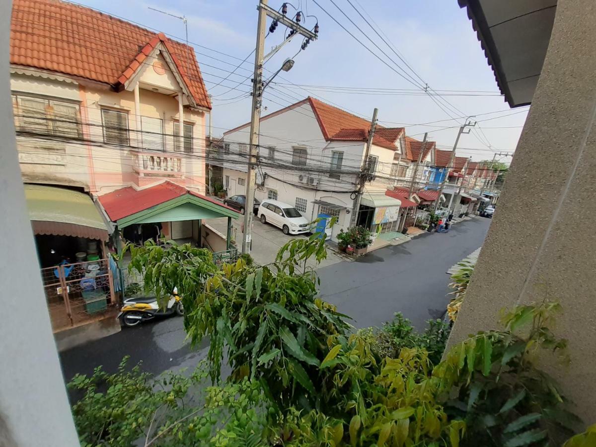 Appartement A & P House à Bangkok Extérieur photo